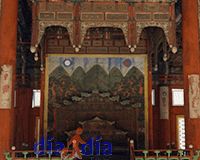 Palacio DeoksuGung adentro